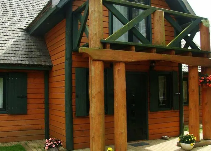 Bajeczny Dworek Apartment Slawoszynko